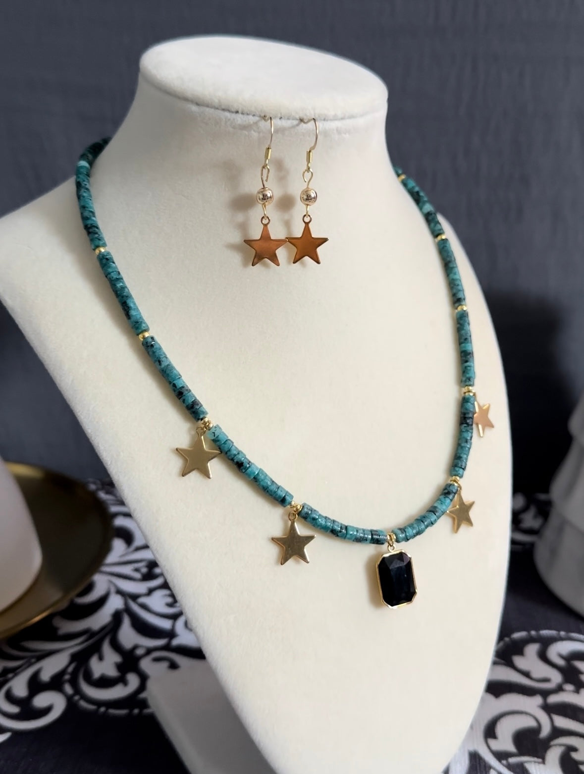 Natural Healing Crystal Statement Necklace with Black Onyx Pendant and Matching Earrings and Gold Plated Charms