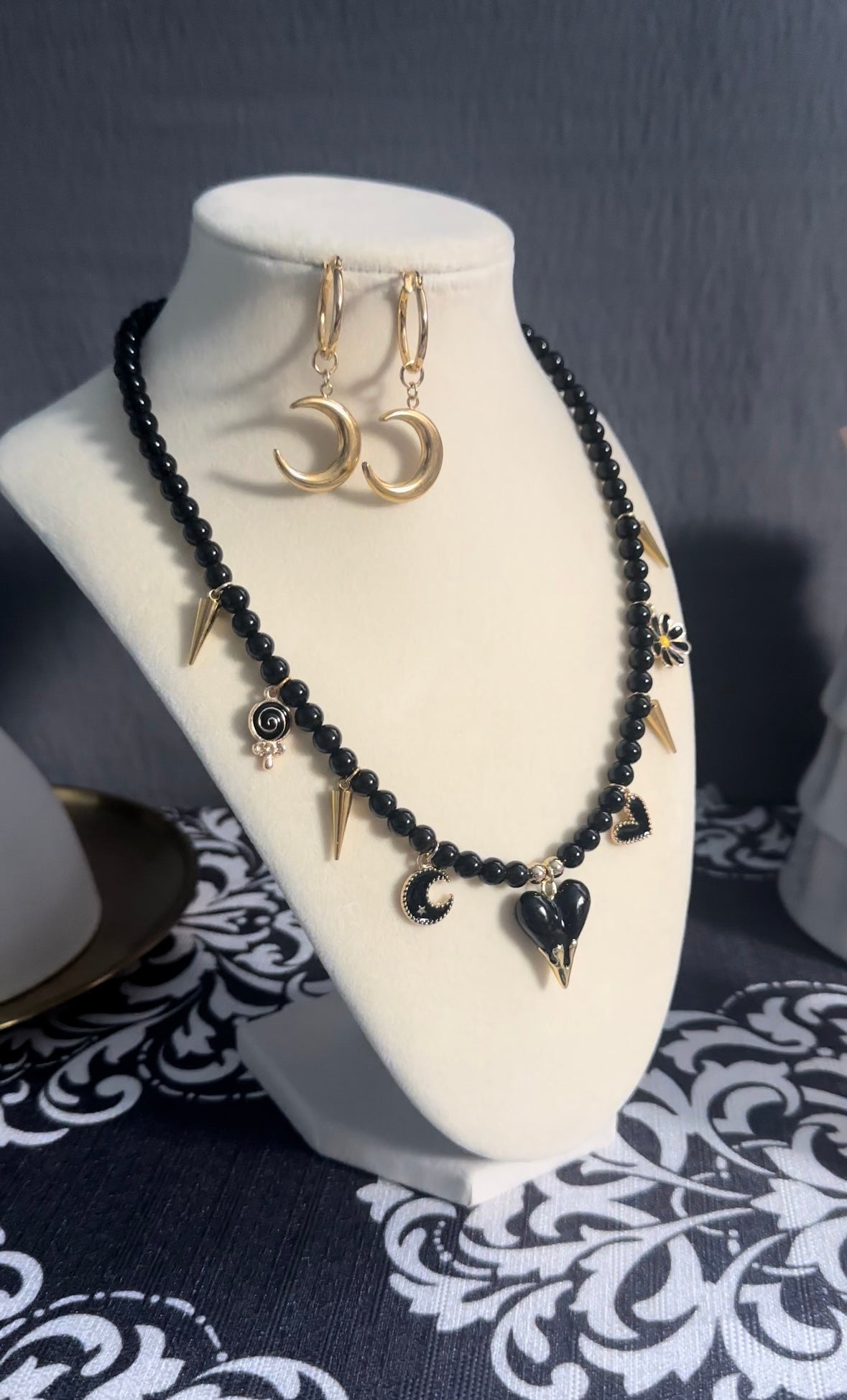 Healing Stone Black Onyx and Charms Necklace Gift for Her, Absorb Nagetive Energy, Spike Heard Lollipop Girly Charms